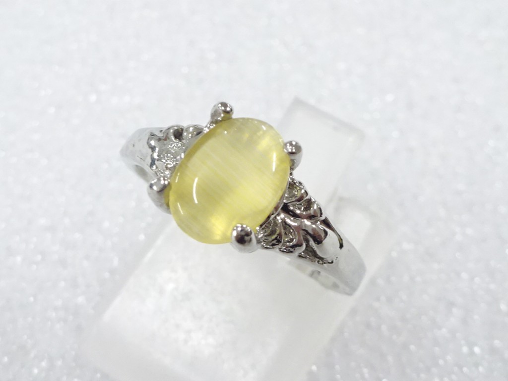 Japanese Kimono / Antique Accessories